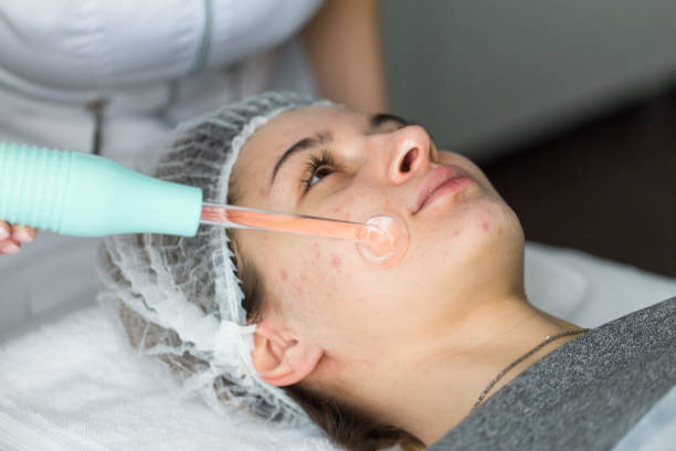 تحسين ملمس ولون البشرة